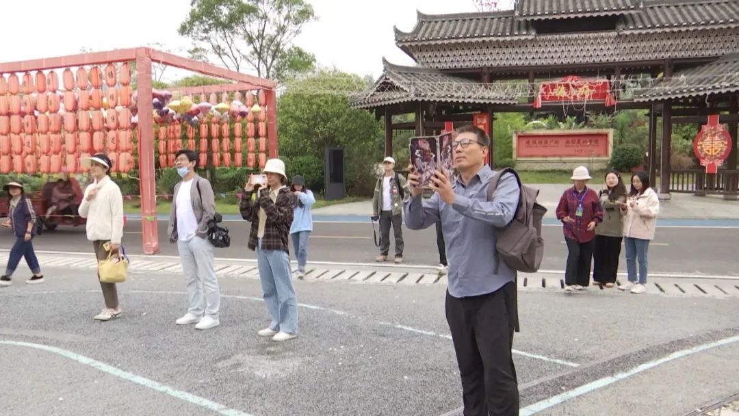“携手十年 共绘蓝图”2023年广黔协作主题采访活动走进都匀(图1)